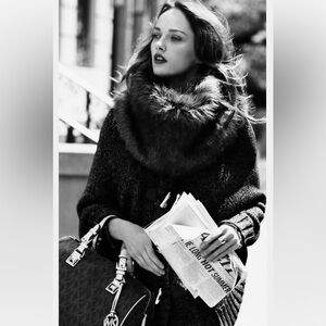 Michael Michael Kors: Black Faux Fur Circle Scarf